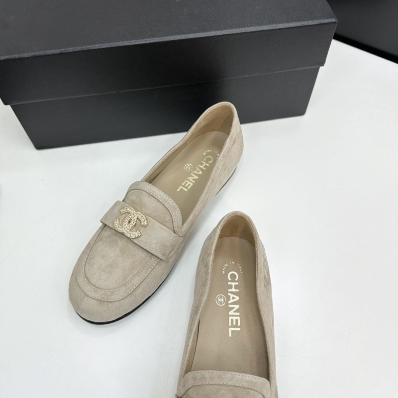 Ch**el loafers